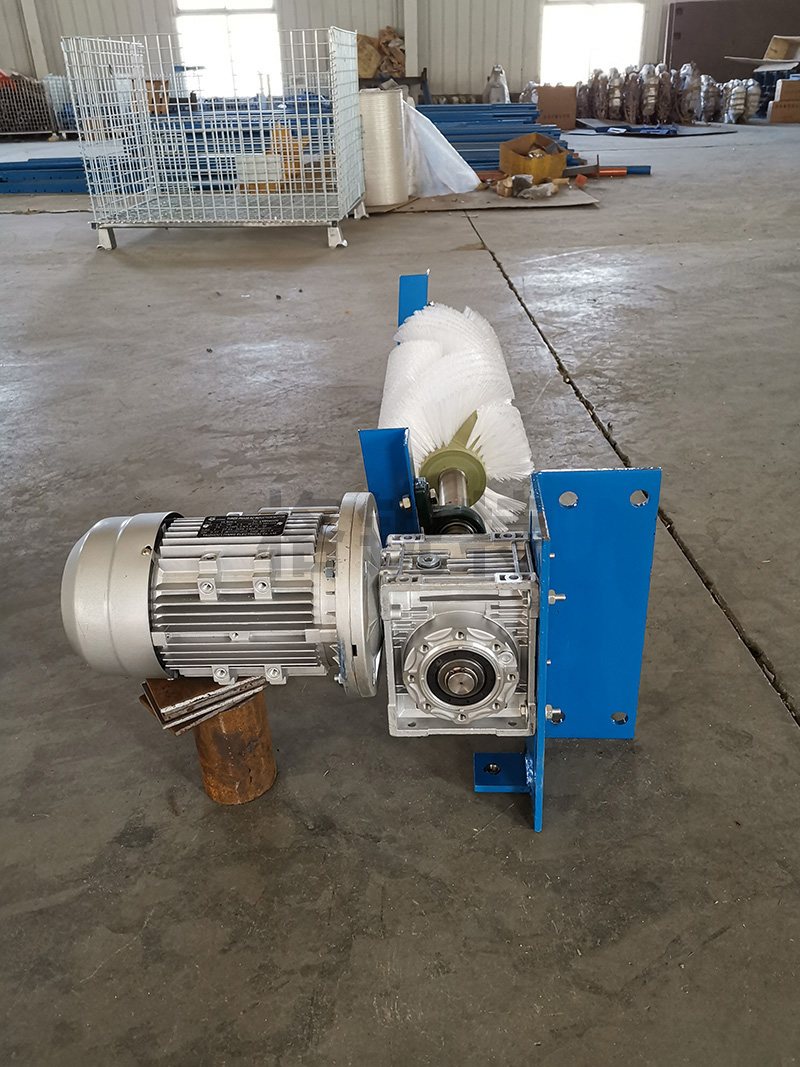 電動滾刷清掃器 電動滾刷清掃器