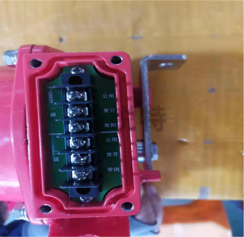 接線腔型拉繩開關(guān) 接線腔型拉繩開關(guān)